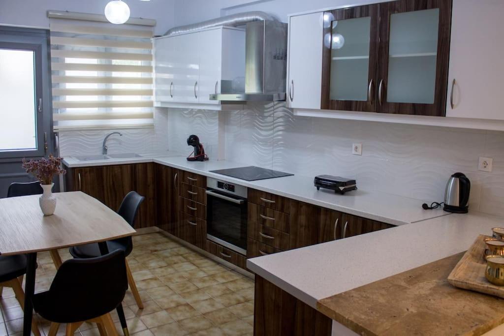 Spacious Apartment In The Heart Of Pythagorion Exteriér fotografie