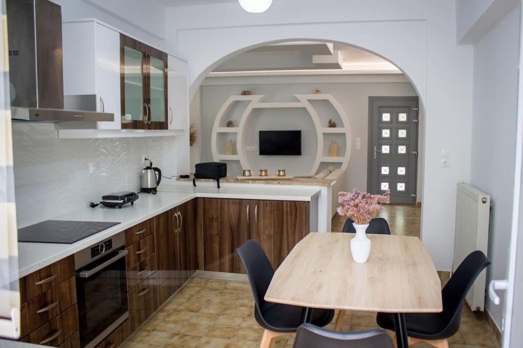 Spacious Apartment In The Heart Of Pythagorion Exteriér fotografie